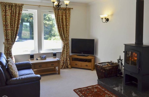 Chacewater Cottage | Best of Both Worlds - In the countryside, but 5 miles from the sea or the city.