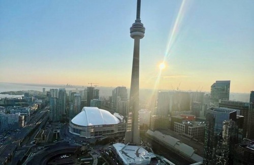 Toronto Entertainment District Condo | Best Place to stay in Toronto