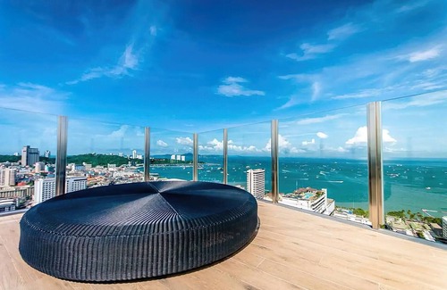 Pattaya Bay Apartment | Best Pool With 360 View of Pattaya & Best Location