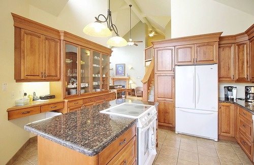 Golden House | Best Ski-in/Ski-Out Luxury Chalet at Khmr - Hot Tub, Heated Floors, game table