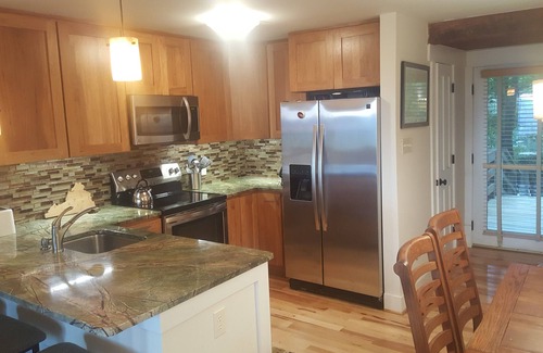 Wintergreen Condo | Best True "Ski-In, Ski-Out" 2 Bedroom Condo at Wintergreen, Beautiful, like new.