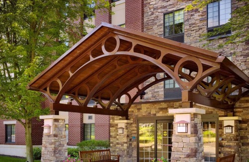 Parsippany House | Best Value, Quality Stay! Free Parking, Near Fosterfields Living Historical Farm