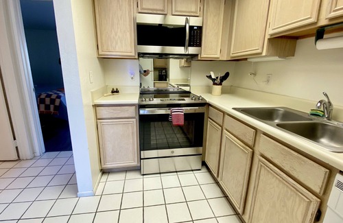 Cathedral City Condo | Best Value Cathedral City Condo with Mountain View