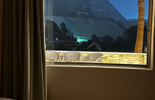 Giza Hotel | Best view directly to the great pyramids and golf garden