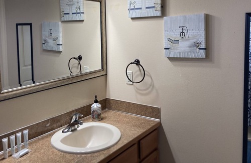 Allyn Apartment | Best view in Allyn!