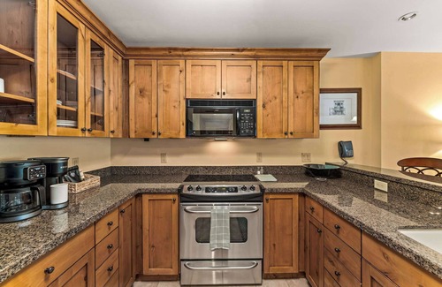 Crested Butte Condo | Best View in CB! Ski In-Out, Pool, Hot Tub, Sauna!
