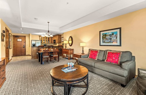 Crested Butte Condo | Best View in CB! Ski In-Out, Pool, Hot Tub, Sauna!