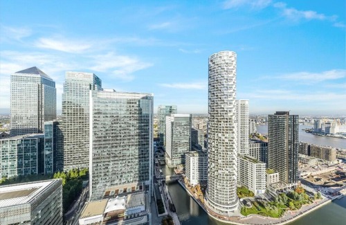 Canary Wharf Apartment | Best view of Canary Wharf