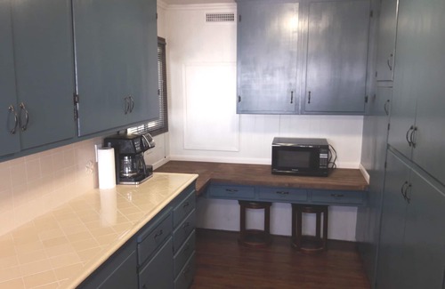 Running Springs House | Best View on the Mountain, All New Furniture/Beds, Internet for Remote work!