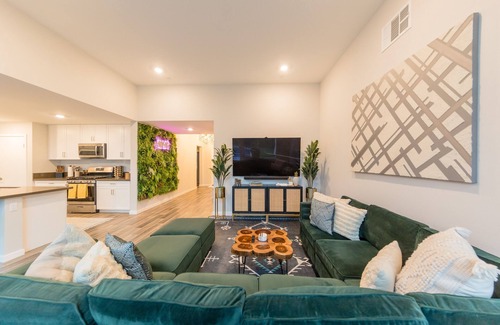 Desert Hot Springs House | Best views in the desert 15min from DT Palm Springs + 30min from Joshua Tree
