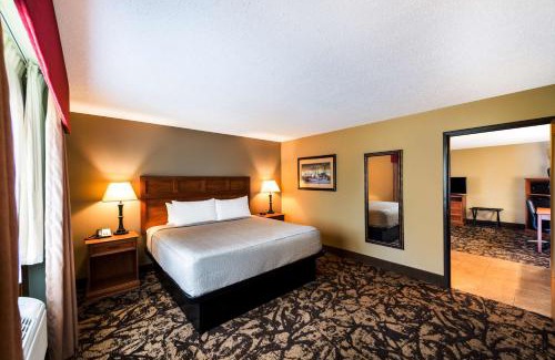 Eagle River Hotel | Best Western Derby Inn
