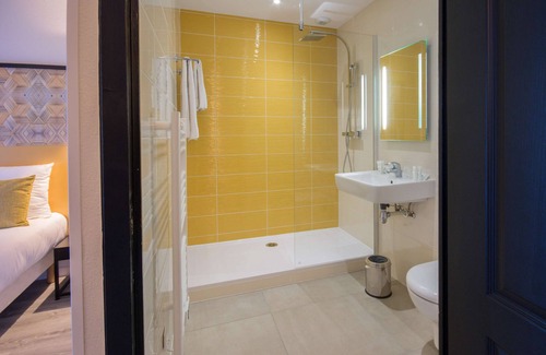 Salon-de-Provence Hotel | Best Western Domaine de Roquerousse