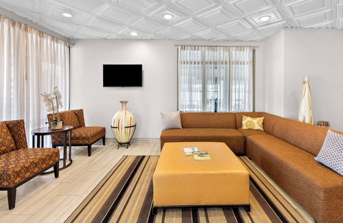 Knoxville Hotel | Best Western Knoxville Suites - Downtown