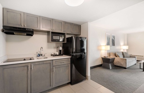 East Daytona Hotel | Best Western Plus Daytona Inn Seabreeze Oceanfront