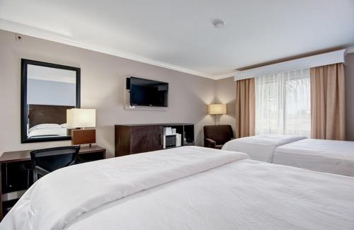 Hemet Hotel | Best Western Plus Diamond Valley Inn
