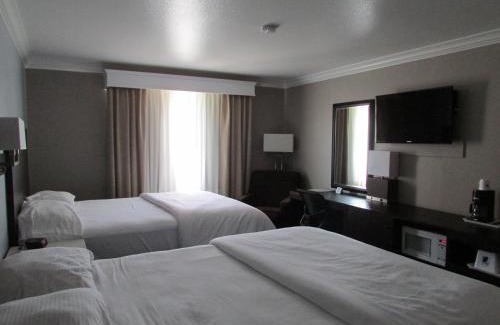 Hemet Hotel | Best Western Plus Diamond Valley Inn