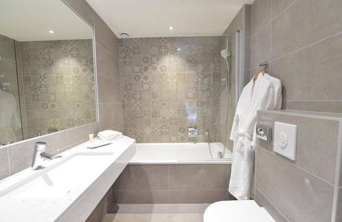 Bourges Hotel | Best Western Plus Hotel D'Angleterre