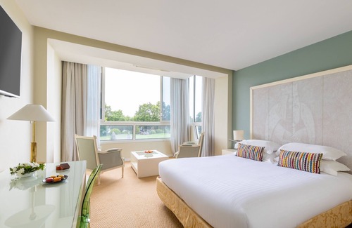 Ploermel Hotel | Best Western Plus Le Roi Arthur Hotel et Spa