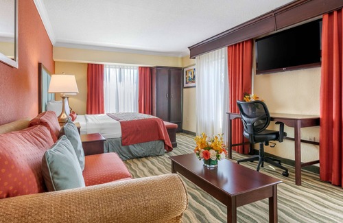 North Palm Beach Hotel | Best Western Plus Palm Beach Gardens Hotel & Ste & Conf Ctr