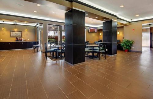 Galveston Hotel | Best Western Plus Seawall Inn & Suites by the Beach