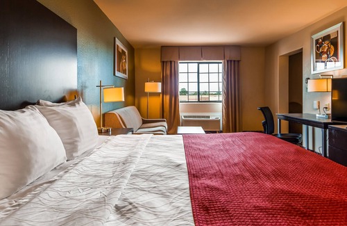 College Park Hotel | Best Western Plus The Woodlands