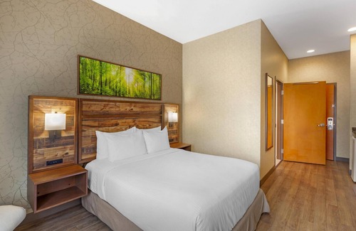 Valemount Hotel | Best Western Plus Valemount Inn & Suites