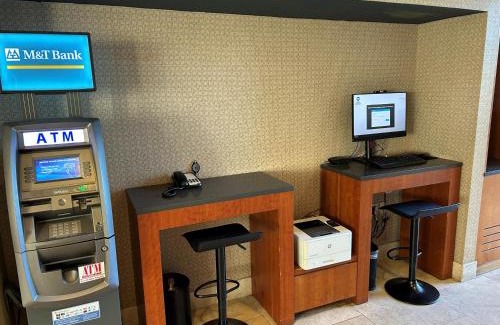 Plainview Hotel | Best Western Premier Plainview-Long Island Hotel