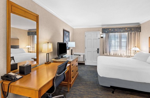 Davis Hotel | Best Western University Lodge