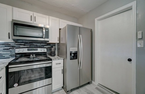 Central Oklahoma City House | Bethany Staycation Close to Lake