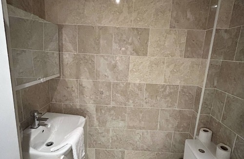 South Shore Apartment | Bethel Suite by Sasco Apartments