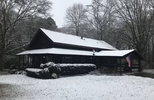 Bethlehem Cabin | Bethlehem’s Log Home! For Sale