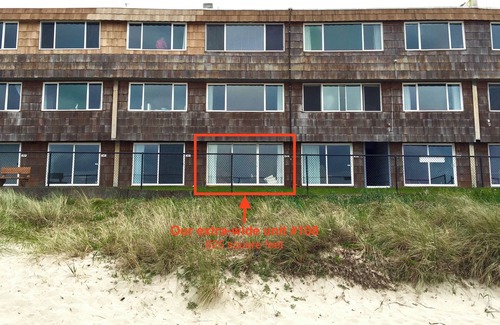 Lincoln City Condo | Betta's Cove: largest ground-floor Sea Gypsy condo, 10 steps from the sand