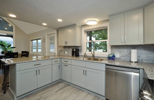 Negreet House | Better Knott miss this View! Lake Front home on Toledo Bend with boat launch.