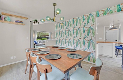 Central Oregon House | Better than a hotel, dog friendly, custom finishes