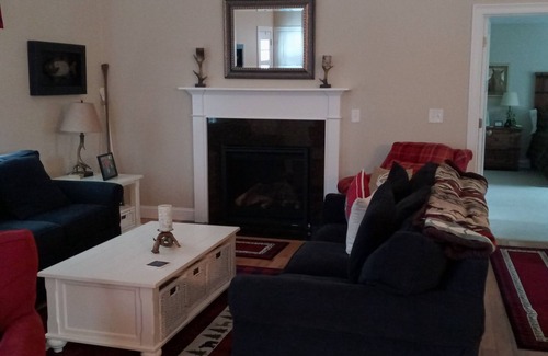 Moultonborough House | Better To Wake Near The Lake