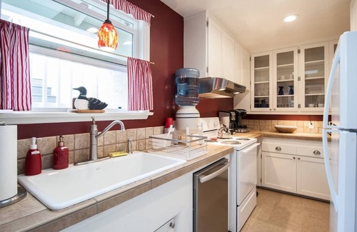 Capistrano Beach House | Betty's Beach Bungalow!