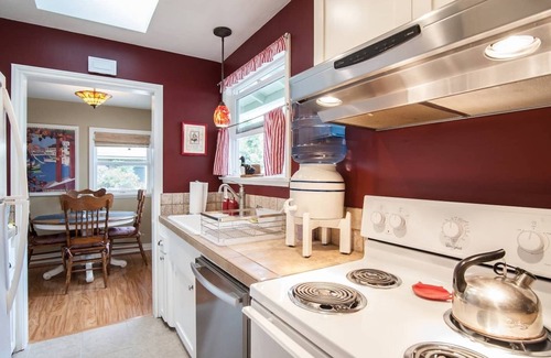 Capistrano Beach House | Betty's Beach Bungalow!