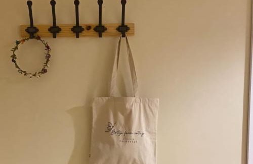 Enniskillen House | Betty's Farm Cottage