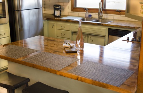 Rochester House | ☆Betty’s Bungalow: Retro Redesign on the bus line☆