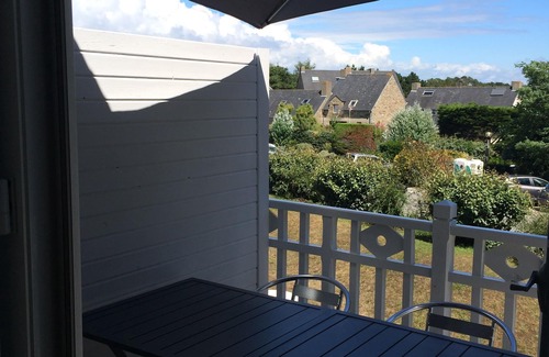 Arzon Apartment | Between BEACH and PORT CROUESTY Superb DUPLEX, 1 parental bedroom, bathroom, shower room, Terrace