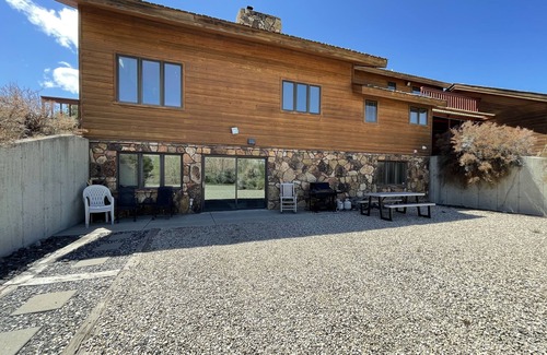 Cody House | Between Cody & Yellowstone Lodging & Fishing on The Shoshone River (Listing #2)