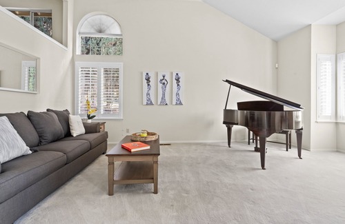 Concord House | Between Napa & San Francisco 6bed large bright