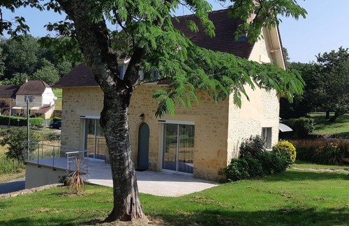 Masclat House | Between Sarlat and Rocamadour, this country gîte is ideal for visiting this region.