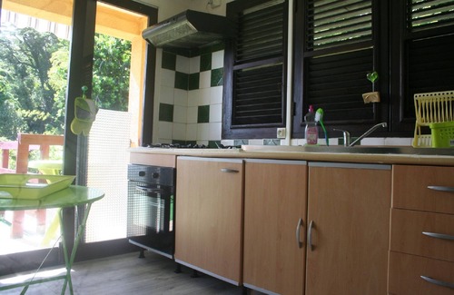 Tartane Apartment | between the sea and the Caribbean sun garden