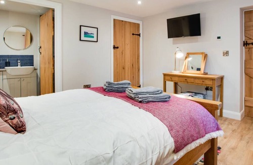 Mawddwy House | Beudy Erw'r March in Machynlleth