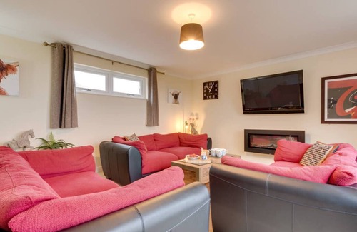 Margam House | Beudy Tawe in Pontardawe
