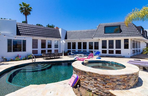 Beverly Hills House | Beverly Hills City Lights View Mansion