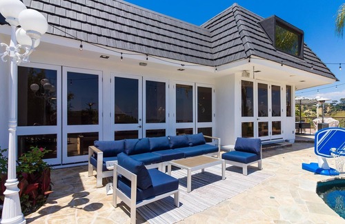 Beverly Hills House | Beverly Hills City Lights View Mansion