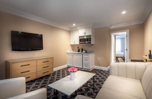 Westwood Hotel | Beverly Hills Plaza Hotel & Spa