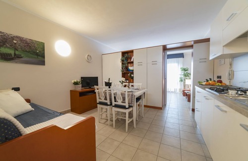 Tirrenia Apartment | Beverly Park Residence